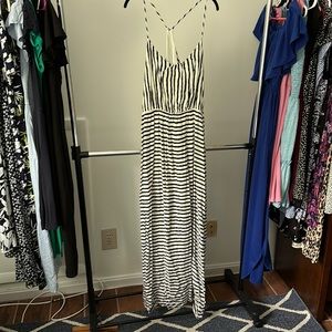 Women’s maxi dress